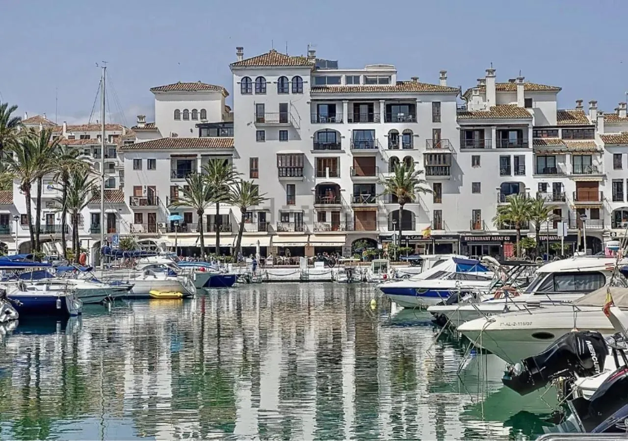 アパート Mikonos Playa Fantastico 2 Hab Beach Side Puerto De La Duquesa Castillo de Sabinillas